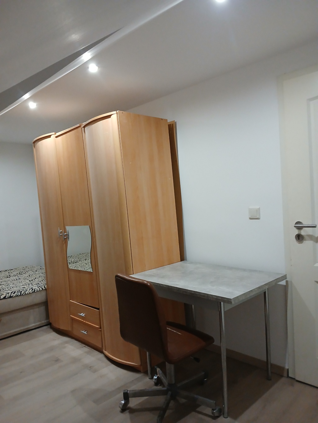 4 room apartment - male - Private room  - male 
