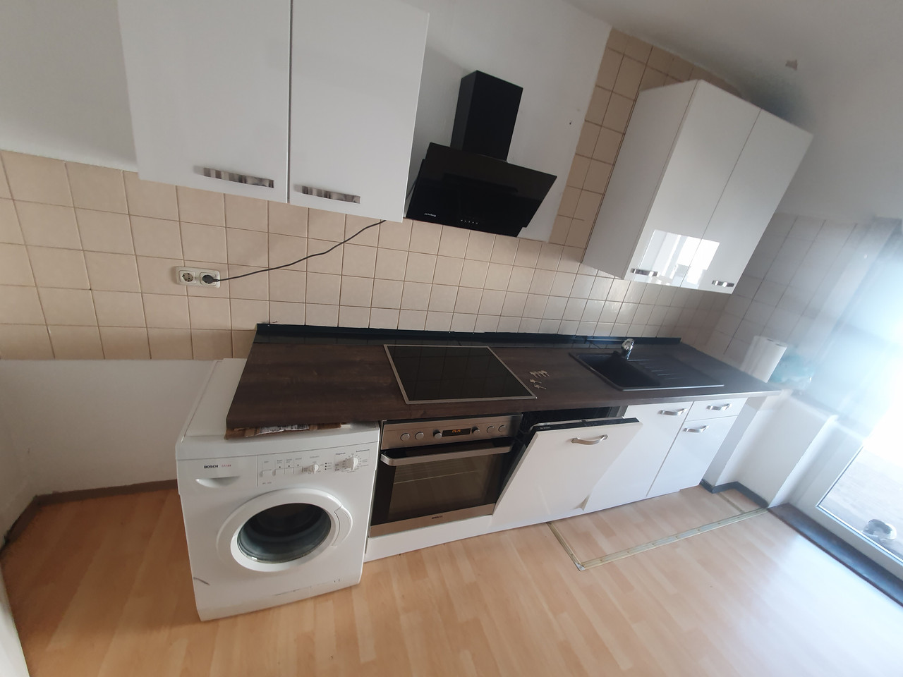 4 rooom apartment Neben Bahnhof Freiburg im Breisgau - Furnished single /sharing room in 4 wg Neben Bahnhof Freiburg im Breisgau