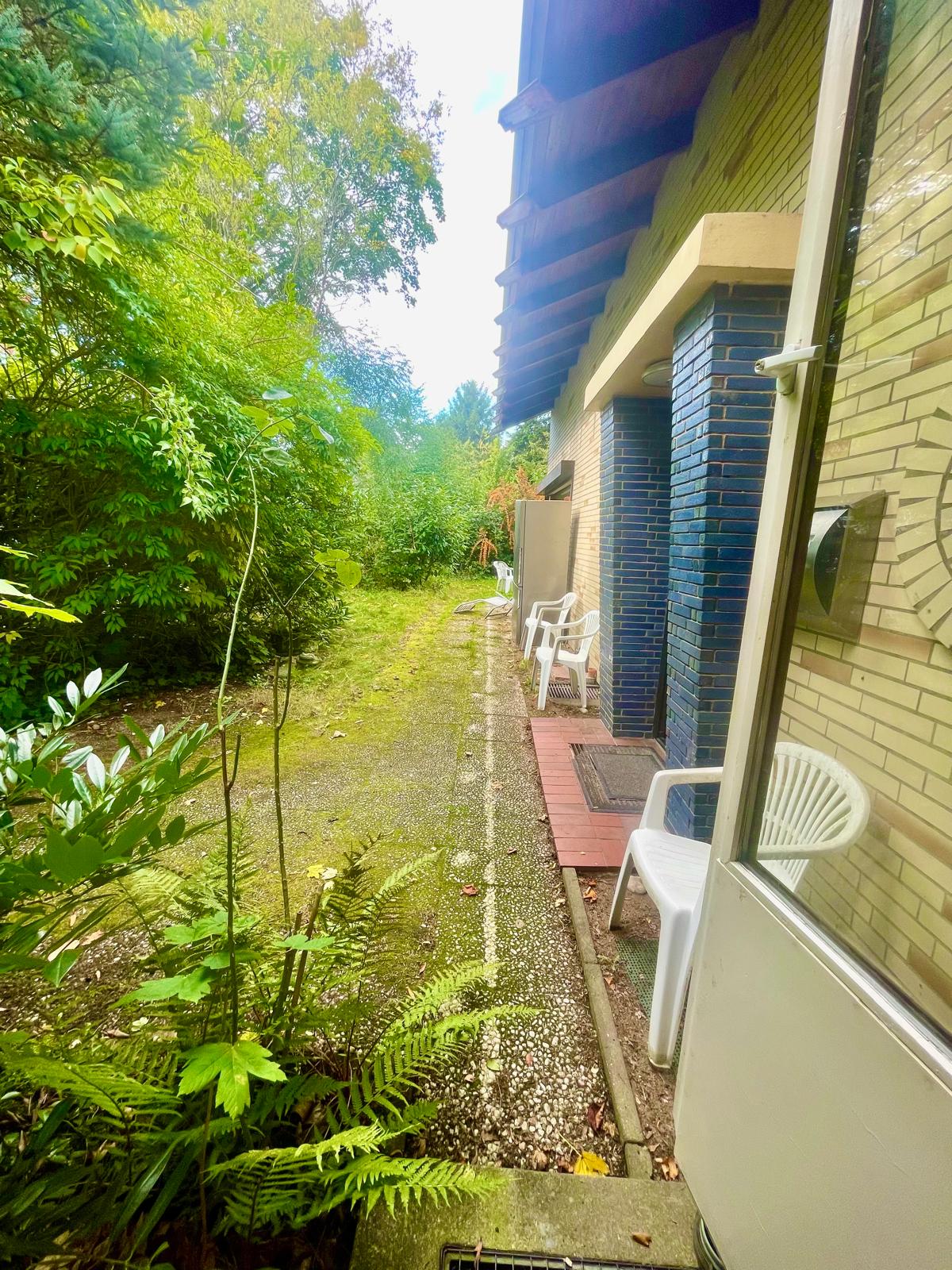 Shared Apartment in Hamburg - Multiple Rooms Available - Sharing Room 1 2-3 people