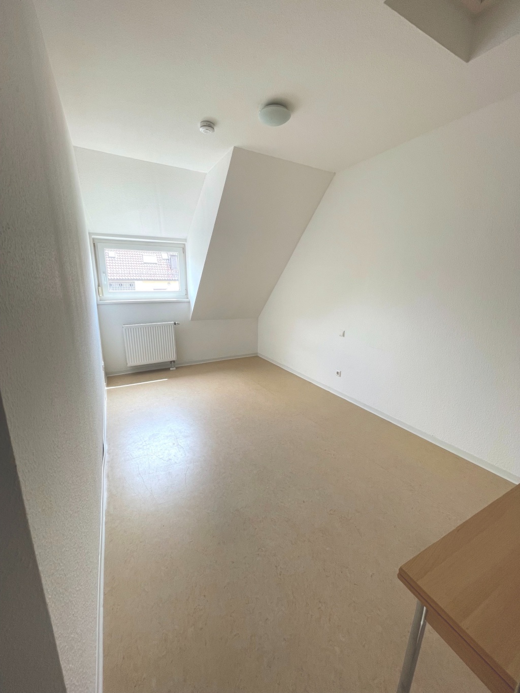 Furnished Room with Large Kitchen in Stuttgart-Weilimdorf - Zimmer 3